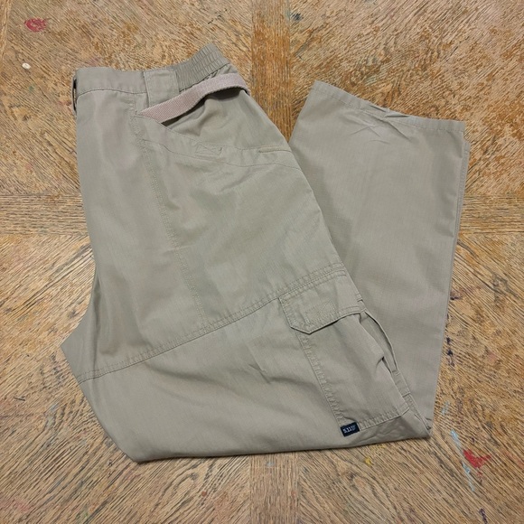 5.11 Tactical Taclite EMS Pants Khaki Men’s Size 40 X 30 Cargo Uniform Mens - Picture 1 of 7